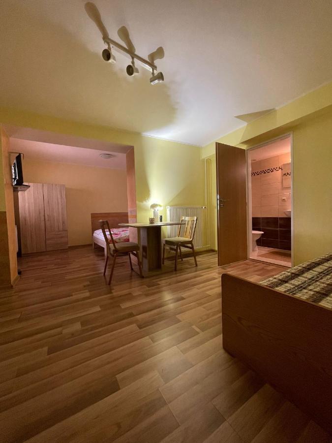 Hotel Sifra 276 Nová Lesná Exteriér fotografie