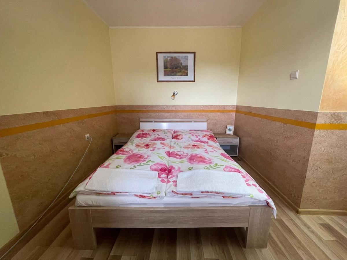 Hotel Sifra 276 Nová Lesná Exteriér fotografie